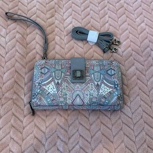 Sak Roots - wristlet/crossbody